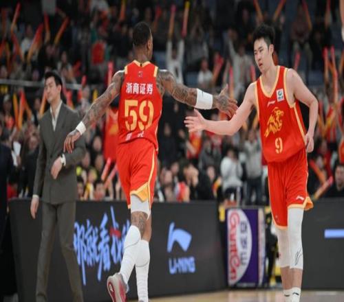 身高不足一,米八,篮球路漫漫,乐鱼体育官网,乐鱼体育直播,体育赛事直播,足球直播