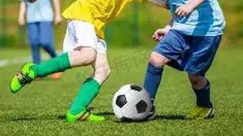 吉喆球衣告别仪式庄重举行，首钢51号球衣捐赠至其亲属手中